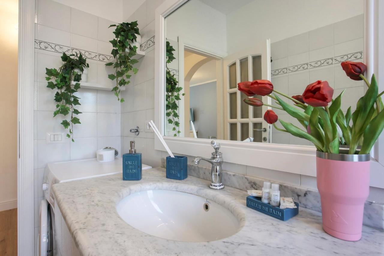 Sanzanobi Suite In Central Флоренция Экстерьер фото
